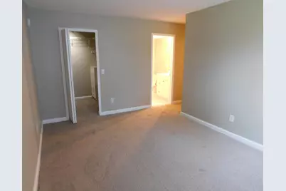30042 W 12 Mile Road #52, Farmington Hills, MI 48334 - Photo 14