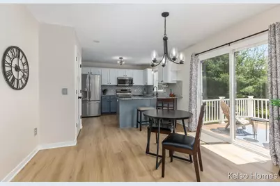 2222 Beatrice Drive NE, Grand Rapids, MI 49505 - Photo 8