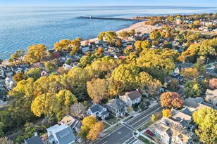 926 Lake Blvd, Saint Joseph, MI 49085 - Photo 4