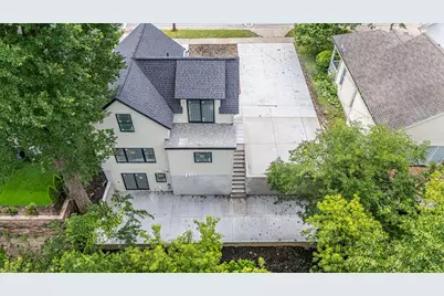 926 Lake Boulevard, Saint Joseph, MI 49085 - Photo 2