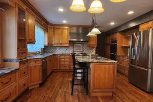 26061 Marlowe Pl, Oak Park, MI 48237 - Photo 4