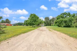 3522 S 37 Rd, Cadillac, MI 49601 - Photo 6
