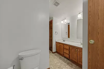 4794 Seymour Road, Jackson, MI 49201 - Photo 16