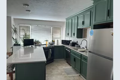 748 Green Street, South Haven, MI 49090 - Photo 6