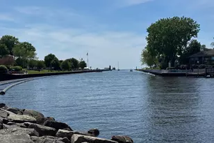 748 Green St, South Haven, MI 49090 - Photo 20