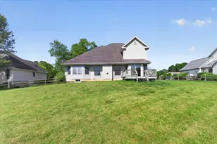 812 Derby Dr, Tecumseh, MI 49286 - Photo 34