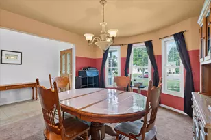 812 Derby Dr, Tecumseh, MI 49286 - Photo 6