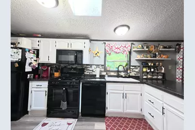 18233 Old House Road, Wellston, MI 49689 - Photo 12