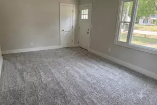 1009 N Mingo St, Albion, MI 49224 - Photo 8