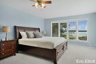 365 Big Bay Dr, Holland, MI 49424 - Photo 16