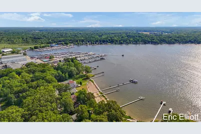 365 Big Bay Drive, Holland, MI 49424 - Photo 44