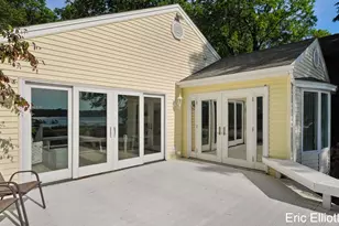 365 Big Bay Dr, Holland, MI 49424 - Photo 32
