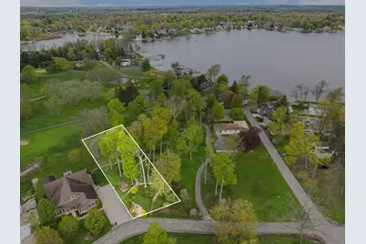 4862 Knoll Court, Watervliet, MI 49098 - Photo 2