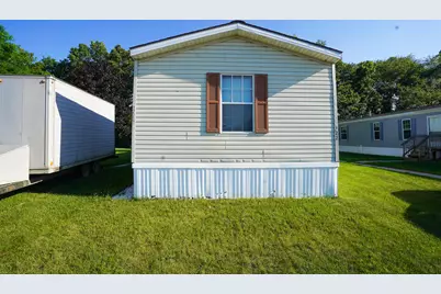 12717 S Grey Court, Wayland, MI 49348 - Photo 2