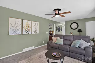 2410 Marcoux Ave, Muskegon, MI 49442 - Photo 12