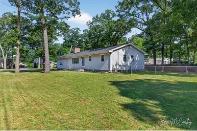 2410 Marcoux Avenue, Muskegon, MI 49442 - Photo 54