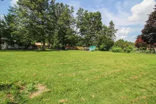 335 E Burr Oak St, Centreville, MI 49032 - Photo 32