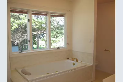 1529 N Betty Avenue, Ludington, MI 49431 - Photo 12