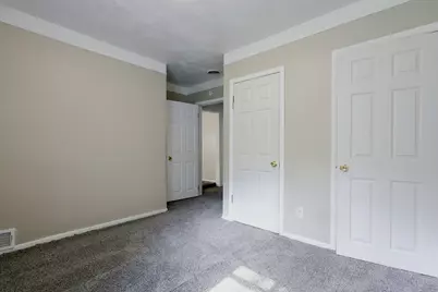 890 Dons Drive, Ypsilanti, MI 48198 - Photo 10