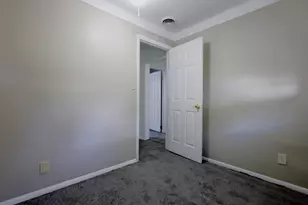 890 Dons Dr, Ypsilanti, MI 48198 - Photo 12