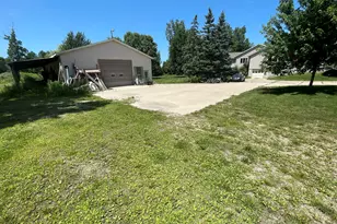 8335 Byron Garden Dr SW, Byron Center, MI 49315 - Photo 24