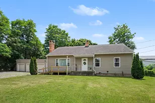 80 Griffin Ct, Battle Creek, MI 49015 - Photo 2