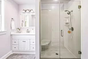 1013 State St, Saint Joseph, MI 49085 - Photo 10