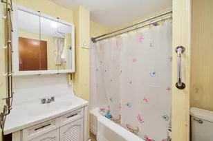 163 Van Buren St, Manistee, MI 49660 - Photo 18