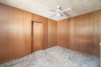 163 Van Buren Street, Manistee, MI 49660 - Photo 18