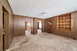 163 Van Buren St, Manistee, MI 49660 - Photo 8