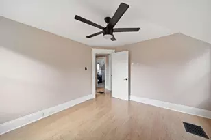 1516 Plymouth St, Jackson, MI 49203 - Photo 16