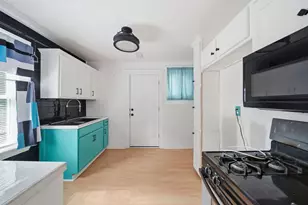 1516 Plymouth St, Jackson, MI 49203 - Photo 10
