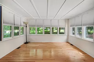 115 Delano St, Allegan, MI 49010 - Photo 10