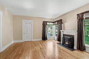 115 Delano St, Allegan, MI 49010 - Photo 4