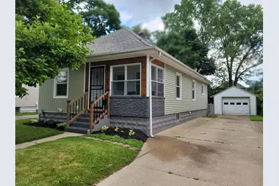 127 N Thompson Street, Jackson, MI 49202 - Photo 1