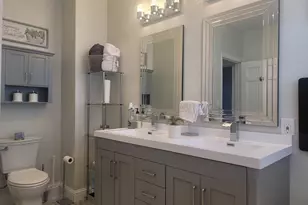 127 N Thompson St, Jackson, MI 49202 - Photo 10