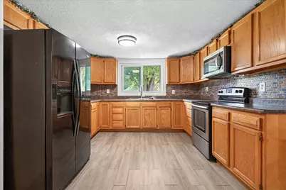 1032 Brookfield Drive, Saint Joseph, MI 49085 - Photo 2