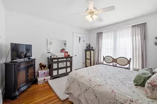 24 W Ash St, Three Oaks, MI 49128 - Photo 28