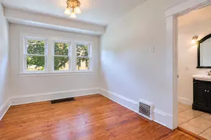 24 W Ash St, Three Oaks, MI 49128 - Photo 22