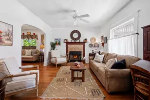 24 W Ash St, Three Oaks, MI 49128 - Photo 10