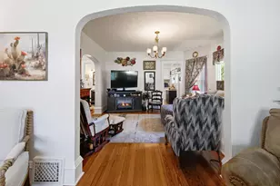 24 W Ash St, Three Oaks, MI 49128 - Photo 16