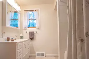 3473 La Salle Dr, Ann Arbor, MI 48108 - Photo 10
