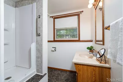 1111 Bretton Drive, Kalamazoo, MI 49006 - Photo 20