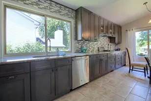 42608 Hanford Rd, Canton, MI 48187 - Photo 10