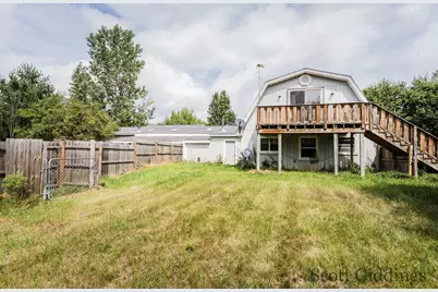 1402 E Deaner Road NE, Edmore, MI 48829 - Photo 10