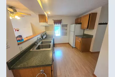 1402 E Deaner Road NE, Edmore, MI 48829 - Photo 8