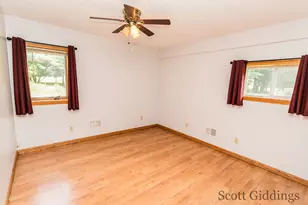 1402 E Deaner Road NE, Edmore, MI 48829 - Photo 36