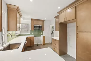 29687 Westfield St, Livonia, MI 48150 - Photo 10