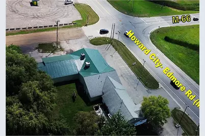 70 W Howard City-Edmore, Edmore, MI 48829 - Photo 2