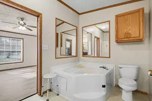 4827 W Paradise Road W, Battle Creek, MI 49015 - Photo 18